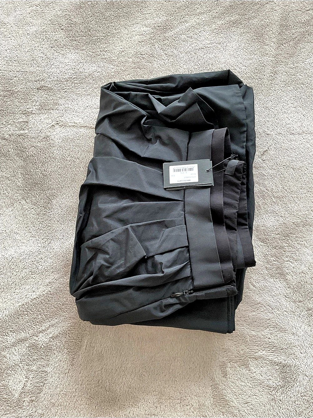 Black skirt NWT